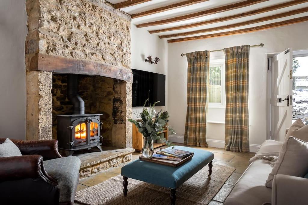 Charming 17Th Century Cotswold Cottage Adlestrop Εξωτερικό φωτογραφία
