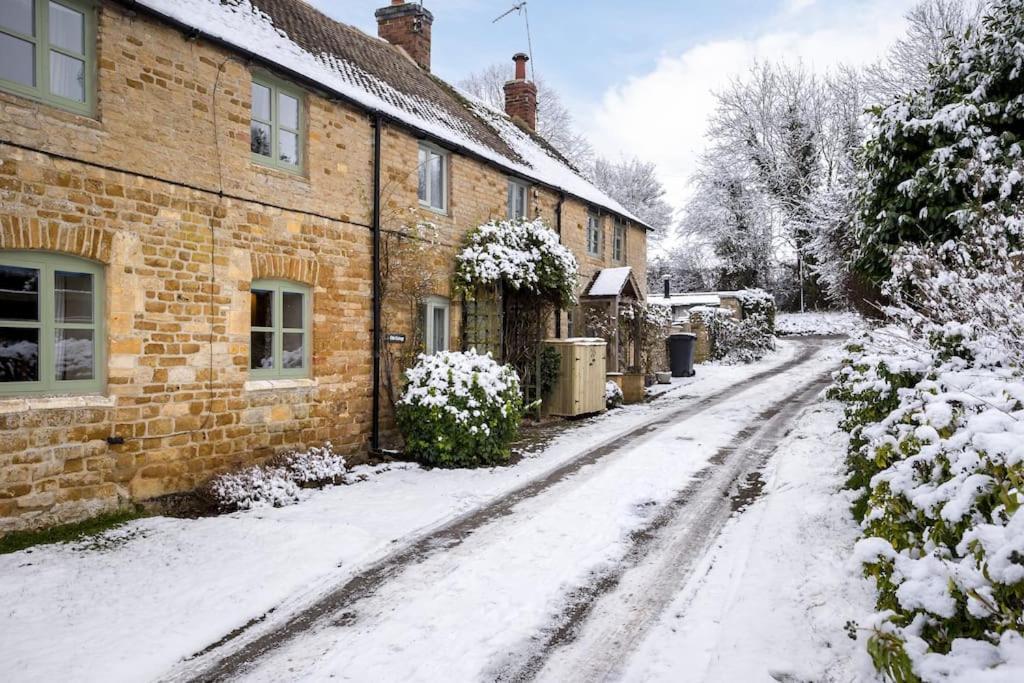 Charming 17Th Century Cotswold Cottage Adlestrop Εξωτερικό φωτογραφία