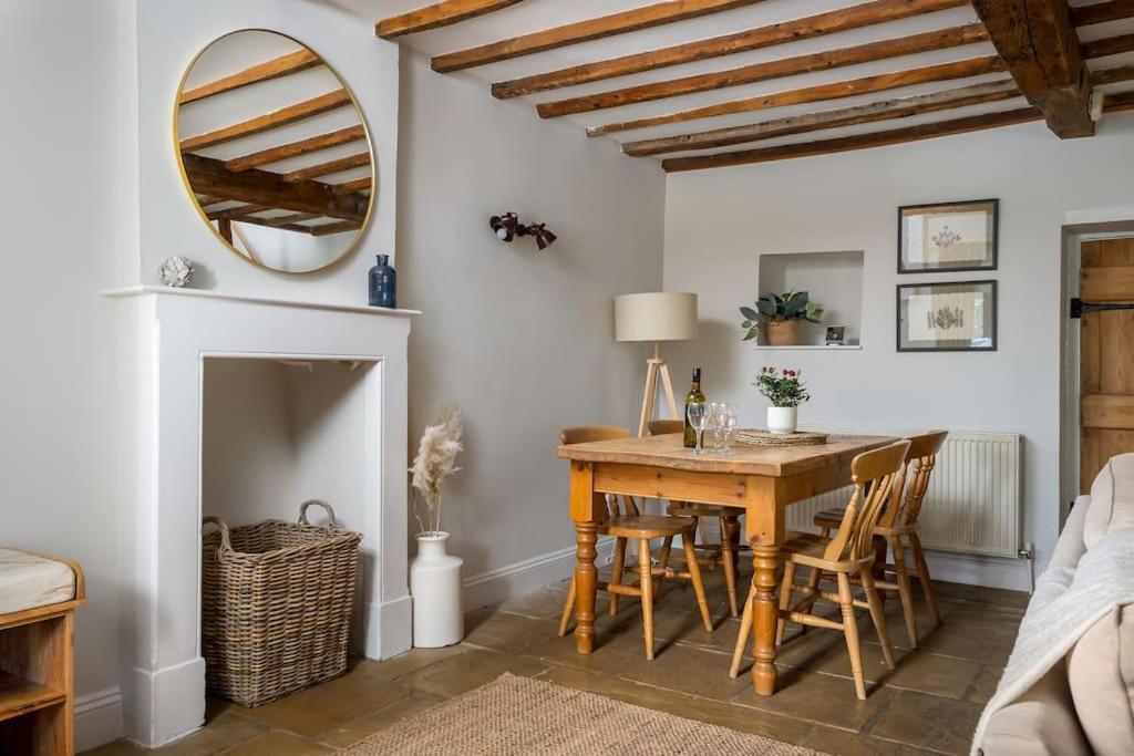 Charming 17Th Century Cotswold Cottage Adlestrop Εξωτερικό φωτογραφία